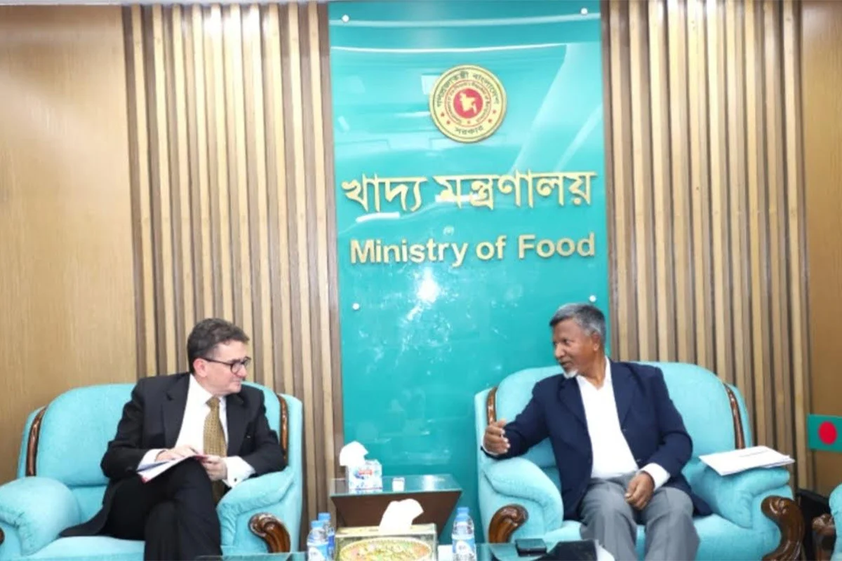 বাংলাদেশ থেকে পোশাক ও ওষুধ আমদানির পরিধি বাড়াতে নিউজিল্যান্ডকে আহ্বান