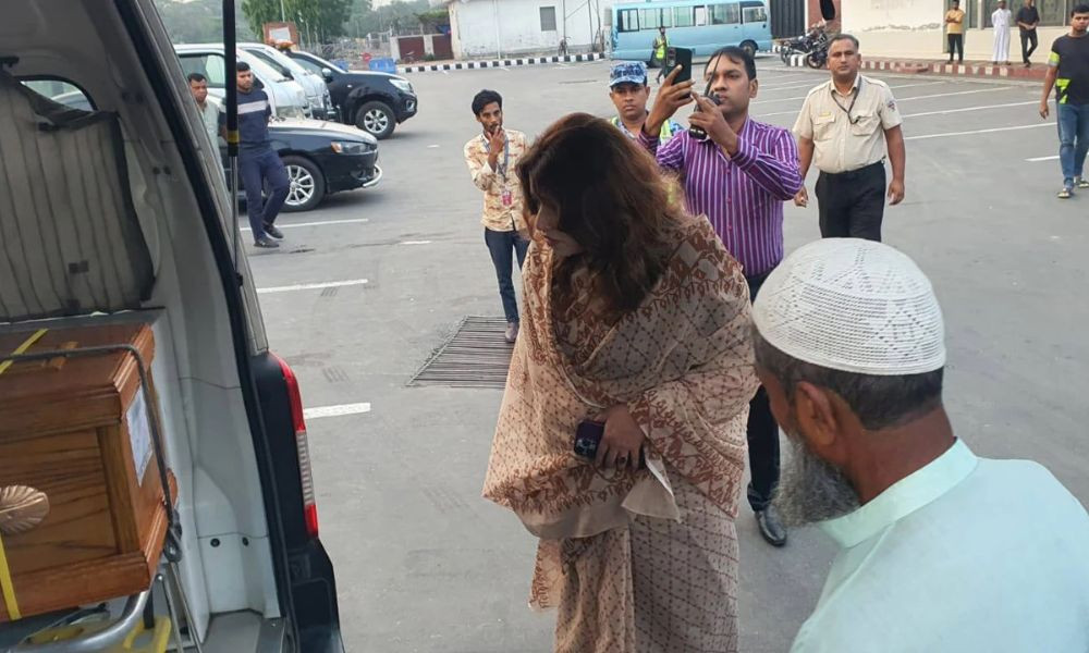 ইরাকে মিসাইল হামলায় নিহত বাংলাদেশি রেমিট্যান্স যোদ্ধা মোহাম্মদ শ্রাবণের মরদেহ দেশে প্রত্যাবর্তন