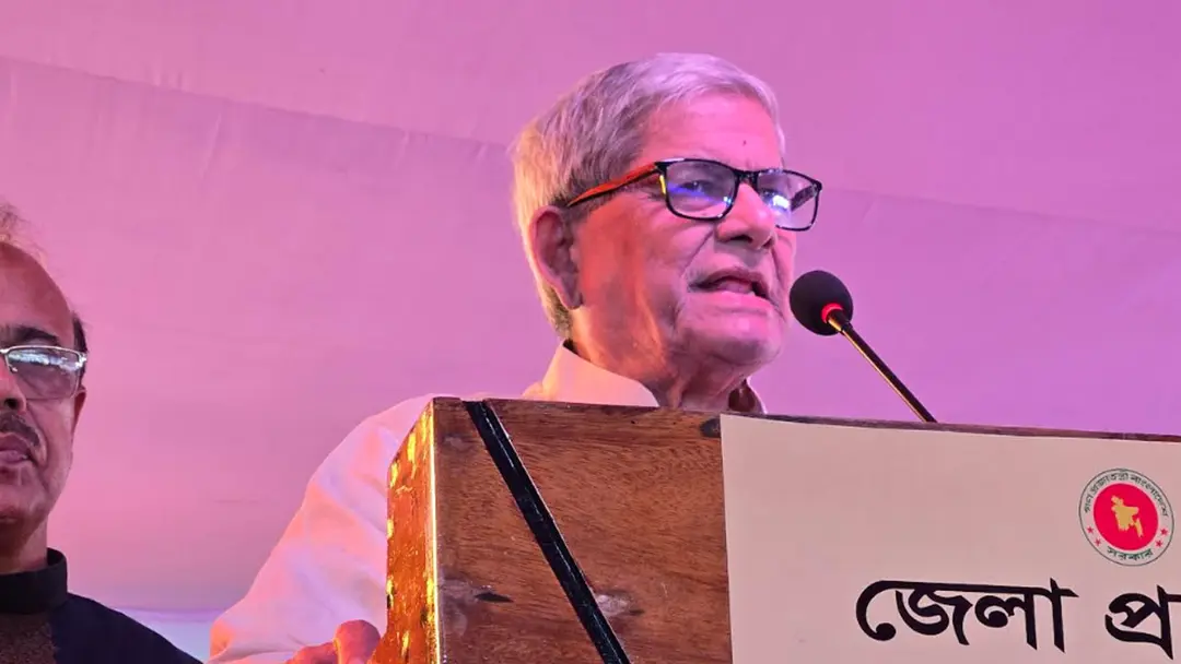 গণতন্ত্র ও জাতীয় ঐক্য সুদৃঢ় করতে রবীন্দ্র দর্শনের প্রাসঙ্গিকতা অপরিসীম: স্থানীয় সরকার মন্ত্রী