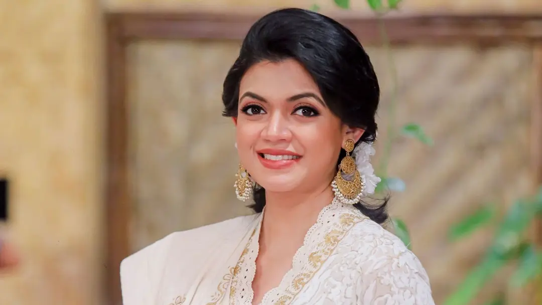 আইনি জটিলতায় আবারও শঙ্কার মুখে অনুদানের সিনেমা ‘বনলতা সেন’