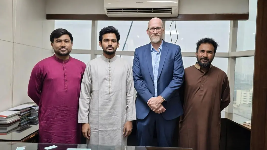 এনসিপি কার্যালয়ে মার্কিন দূতাবাসের রাজনৈতিক কর্মকর্তার সৌজন্য সাক্ষাৎ