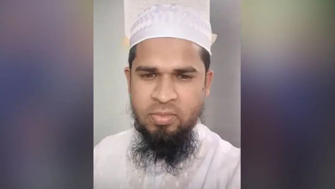 নেত্রকোণায় শিশু ধর্ষণ ও অন্তঃসত্ত্বা হওয়ার ঘটনায় অভিযুক্ত মাদরাসাশিক্ষক গ্রেপ্তার