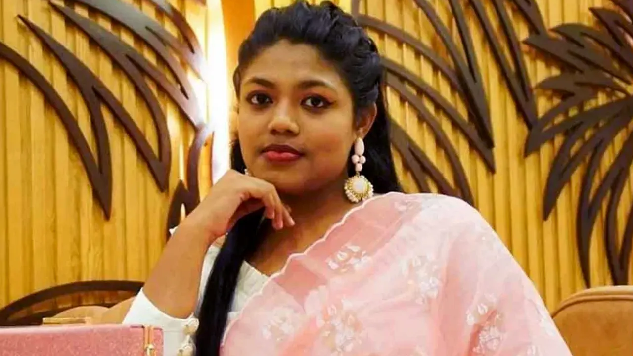 নারী আসনে নুসরাত তাবাসসুমকে সংসদ সদস্য হিসেবে গেজেট প্রকাশ করেছে নির্বাচন কমিশন (ইসি)