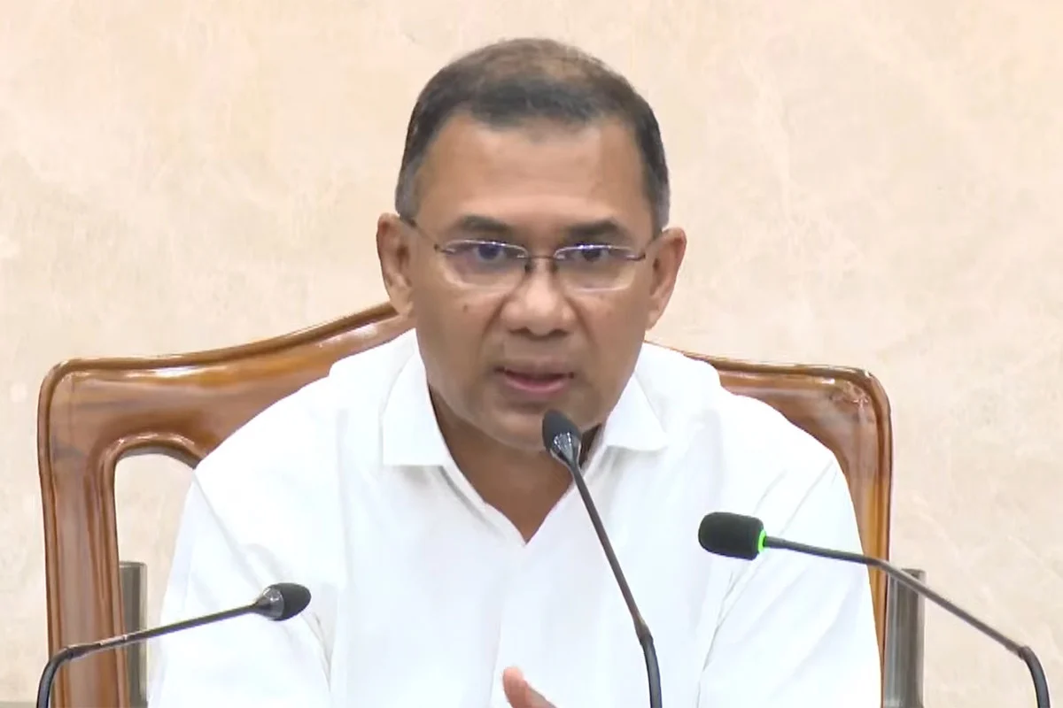 মানবিক ও নিরাপদ বাংলাদেশ গড়তে পুলিশকে জনবান্ধব হওয়ার আহ্বান প্রধানমন্ত্রীর