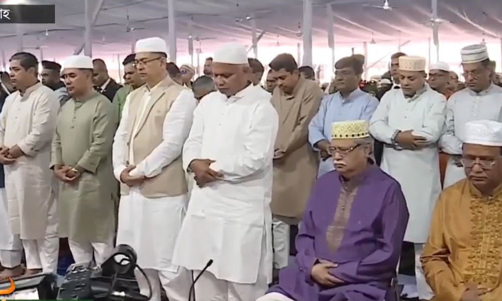 জাতীয় ঈদগাহে রাষ্ট্রপতি ও প্রধানমন্ত্রীর ঈদ উল আজহার নামাজ আদায়