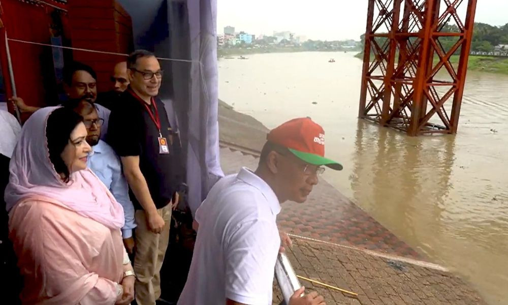 সুরমা নদীর তীর উন্নয়ন প্রকল্পের ভিত্তিপ্রস্তর স্থাপন ও উদ্বোধন