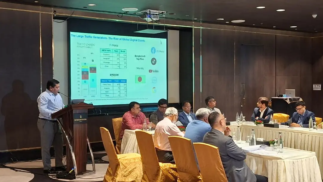 ডিজিটাল রূপান্তরে এগিয়ে গেলেও প্রযুক্তি উদ্ভাবনে পিছিয়ে বাংলাদেশ