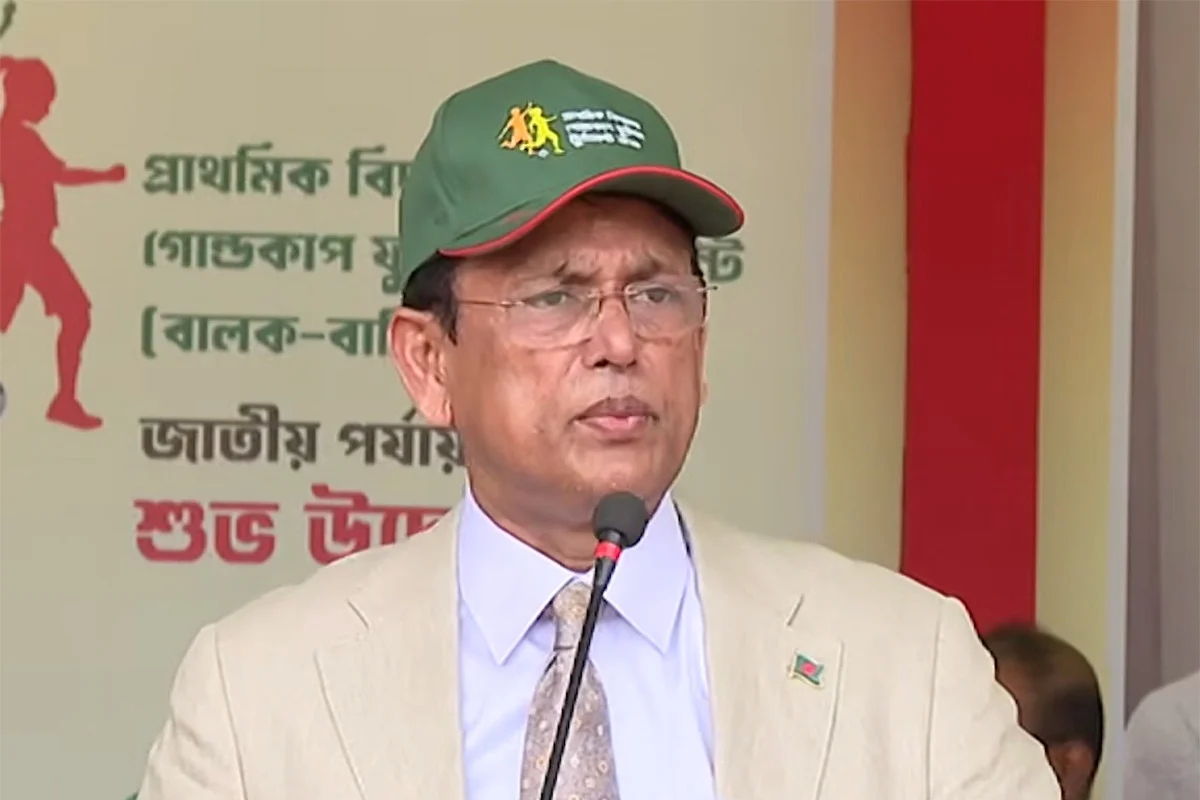 চলতি বছরের মধ্যেই দেশব্যাপী প্রাথমিক বিদ্যালয়ের শিক্ষার্থীদের জন্য ‘মিড ডে মিল’ চালু করা হবে