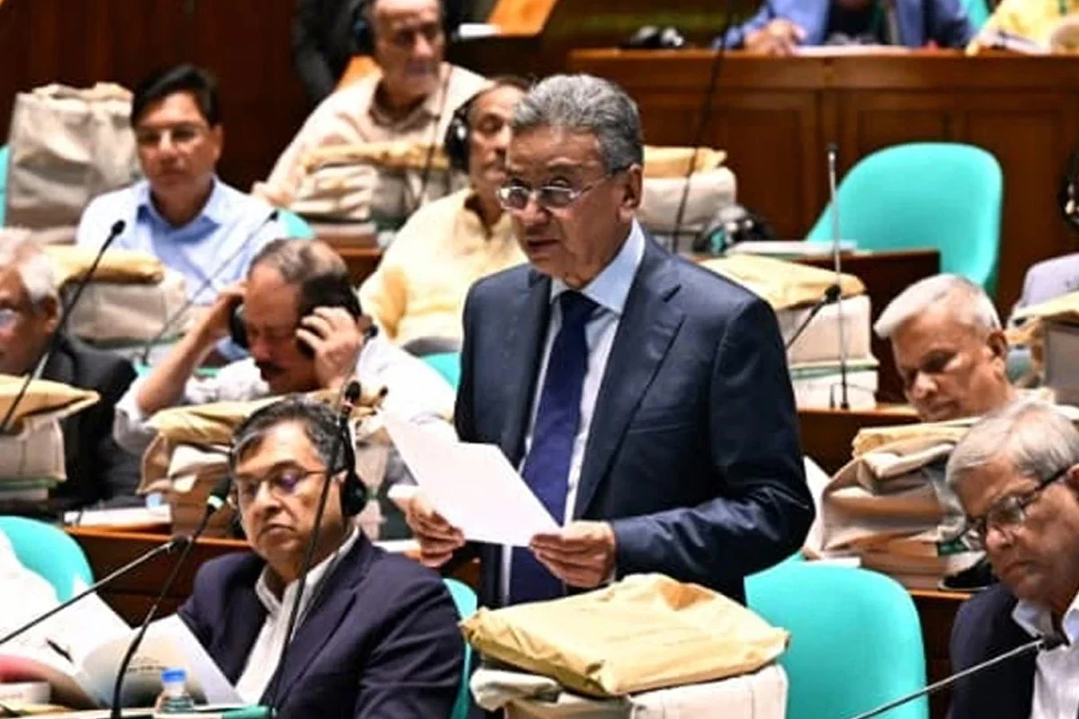 ১৭ ব্যবসা সুনির্দিষ্ট ভ্যাটের আওতায় আসছে, মূল্যস্ফীতি ৭.৫ শতাংশে নামানোর লক্ষ্য অর্থমন্ত্রীর