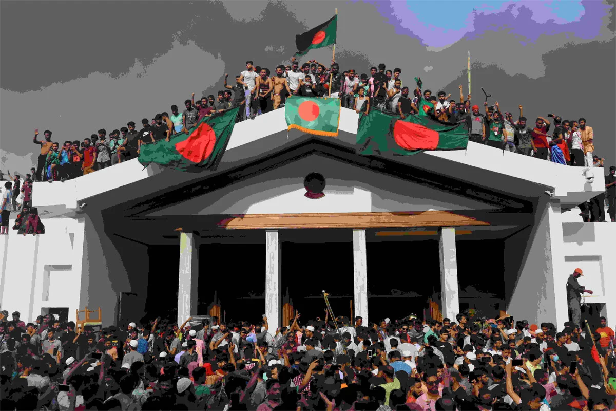 আগামী ৫ আগস্ট জুলাই গণ-অভ্যুত্থান দিবসে শহীদ পরিবার ও জুলাই যোদ্ধাদের সংবর্ধনা দেবে সরকার