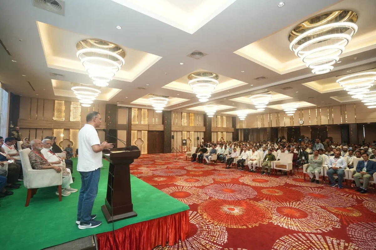 সিঙ্গাপুর বা কানাডা নয়, পরিচ্ছন্ন ও সুশৃঙ্খল ‘বেটার বাংলাদেশ’ গড়ার প্রত্যয় প্রধানমন্ত্রীর