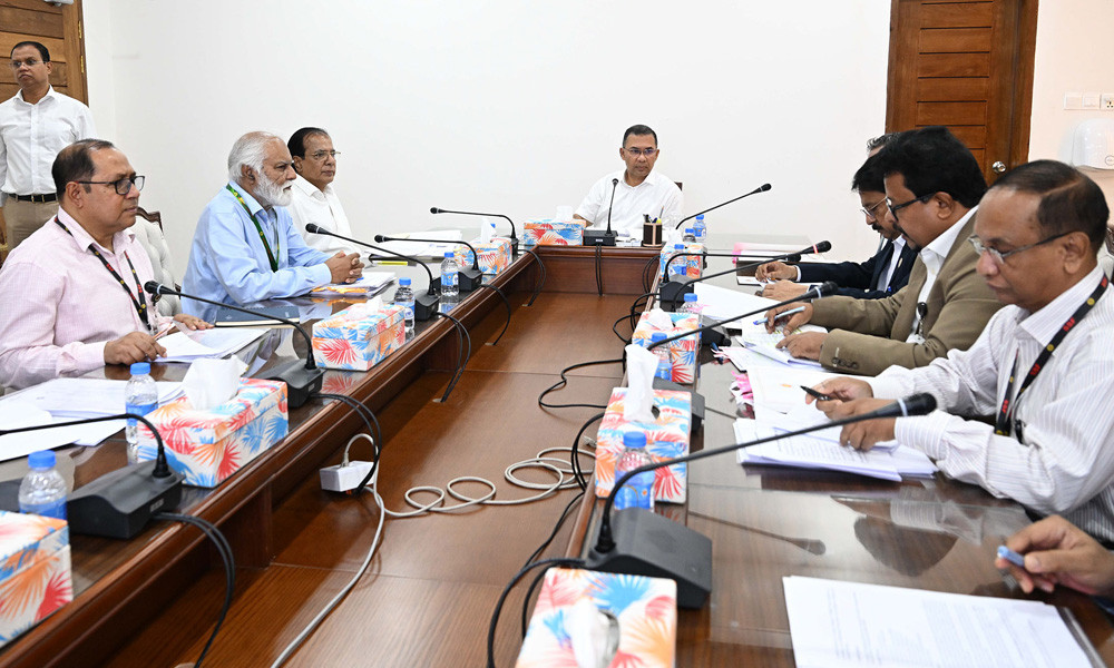 ভূমিকম্প মোকাবেলায় প্রধানমন্ত্রী তারেক রহমানের সভাপতিত্বে উচ্চপর্যায়ের বৈঠক: ১ লাখ স্বেচ্ছাসেবক প্রস্তুত ও বিশেষ সেল গঠনের সিদ্ধান্ত