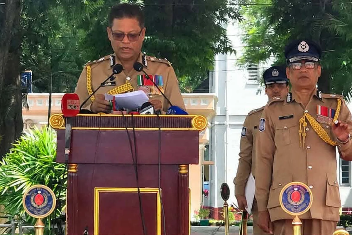 অপরাধ দমনে নতুন প্রযুক্তিতে দক্ষতা বাড়াতে পুলিশ সদস্যদের তাগিদ আইজিপির