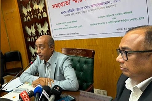 শেখ হাসিনা দেশে ফিরলে আইনি প্রক্রিয়ায় ব্যবস্থা নেওয়ার কথা জানালেন আইনমন্ত্রী
