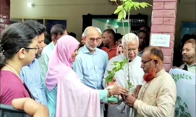 দিনাজপুরে তুলা চাষে কৃষকদের উদ্বুদ্ধকরণের ওপর গুরুত্বারোপ মন্ত্রীর