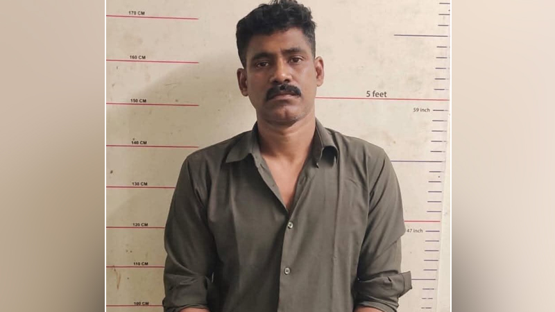 শীর্ষ সন্ত্রাসী সুব্রত বাইনের ঘনিষ্ঠ সহযোগী ও অস্ত্র নিয়ন্ত্রক তানিম রেজা গ্রেপ্তার