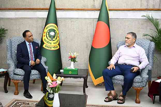 রাষ্ট্রপতি নির্বাচন নিয়ে স্পিকারের সঙ্গে নির্বাচন কমিশনের প্রাথমিক আলোচনা