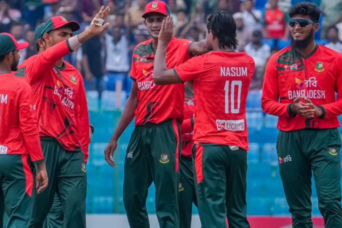 জিম্বাবুয়ে সফরে টি-টোয়েন্টি লড়াইয়ে ঘুরে দাঁড়াতে মরিয়া বাংলাদেশ