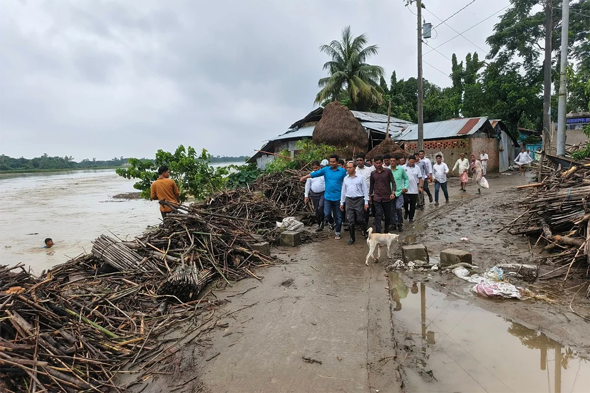 টানা বর্ষণ ও পাহাড়ধসে কক্সবাজারে ৩২ জনের মৃত্যু, ক্ষয়ক্ষতি ৮৯০ কোটি টাকা
