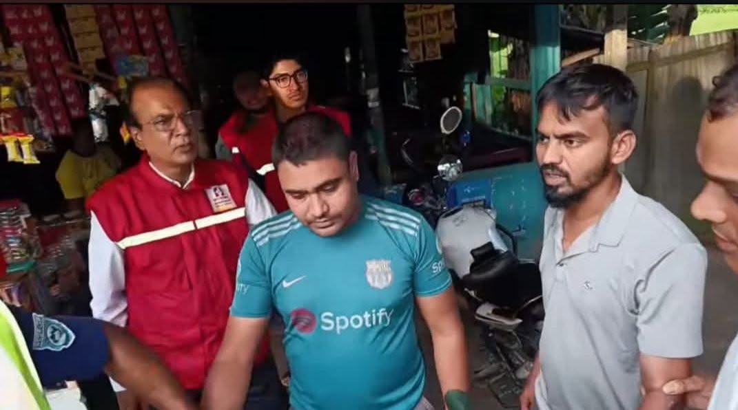 লালমনিরহাটে মাদকবিরোধী সাঁড়াশি অভিযান: ১৫ মাদকসেবী আটক, প্রশাসনের কঠোর হুঁশিয়ারি