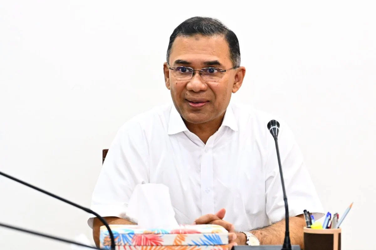 জাতীয় কবি কাজী নজরুল ইসলামের স্মৃতির প্রতি শ্রদ্ধা জানিয়ে বছরব্যাপী রাষ্ট্রীয় আয়োজনের আনুষ্ঠানিক সূচনা করা হয়েছে।