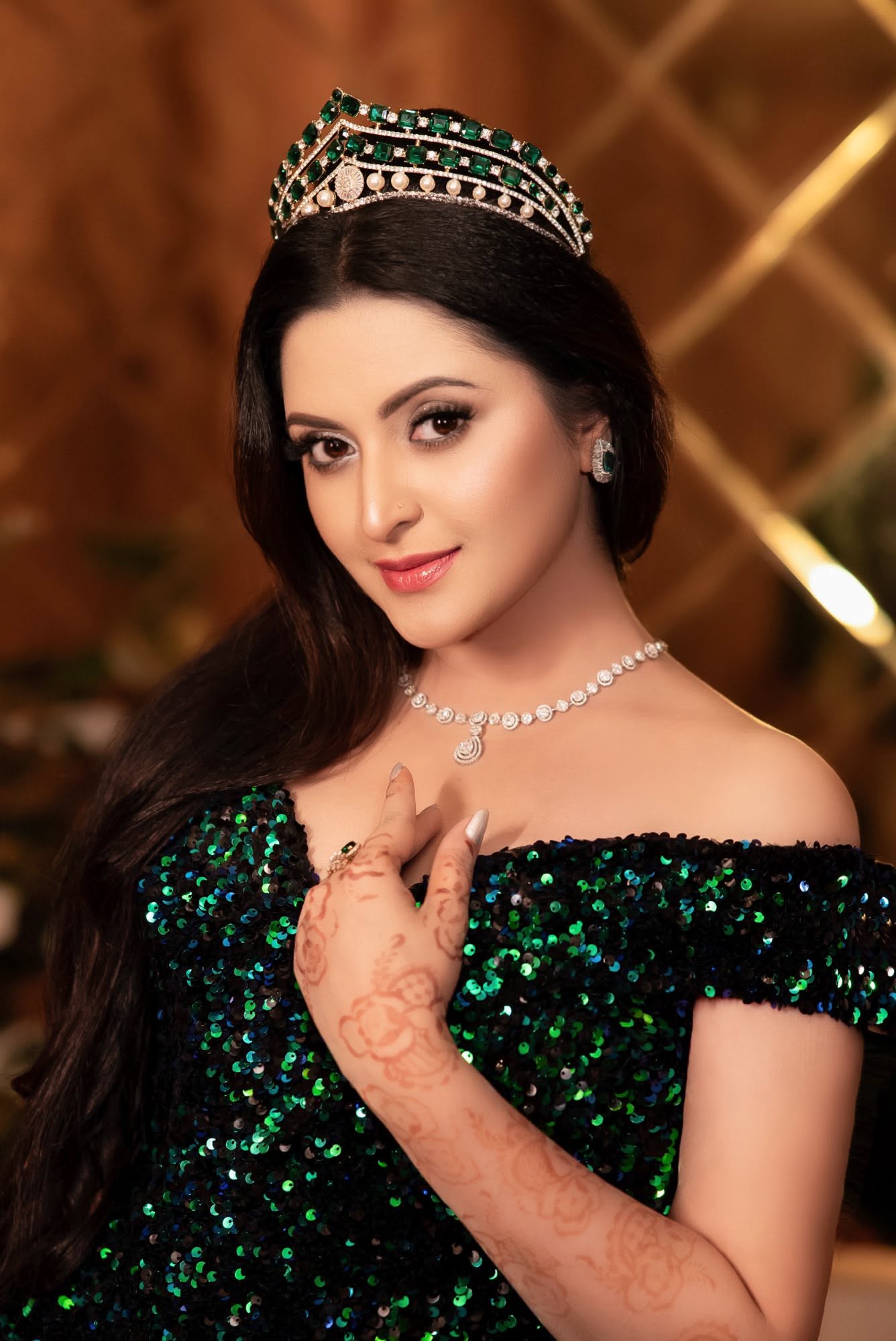 সাবেক আইজিপির নির্দেশে বেআইনিভাবে গ্রেপ্তারের অভিযোগ পরীমণির