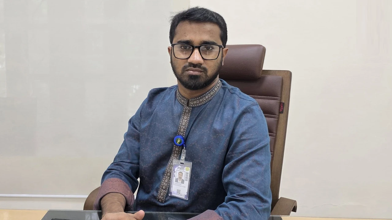 জাতীয় নাগরিক পার্টি ও বিএনপির সংঘাত প্রসঙ্গে রাশেদ খাঁনের ফেসবুক মন্তব্য