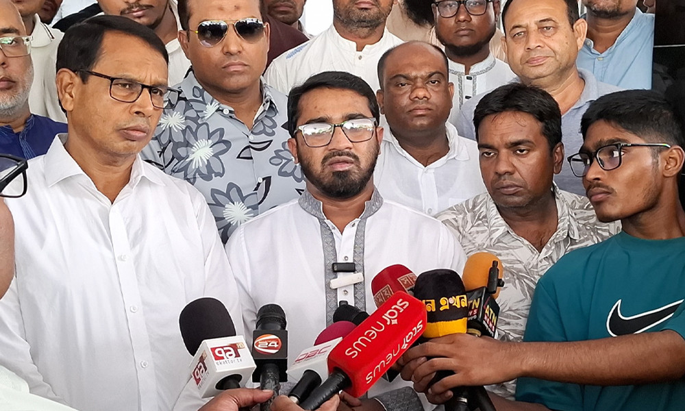 দিল্লিতেই দাফন হয়েছে আওয়ামী লীগের রাজনীতি : রাশেদ খান