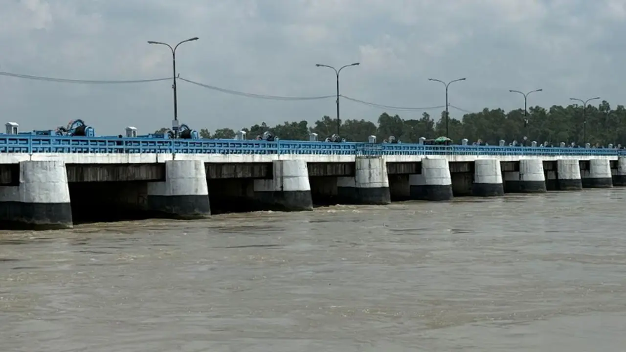 উজানের ঢল ও ভারী বর্ষণে তিস্তায় পানি বৃদ্ধি, বিপৎসীমার কাছাকাছি
