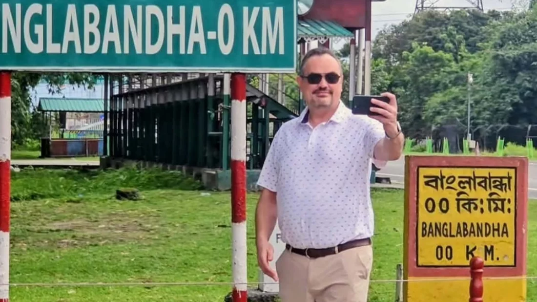 মার্কিন রাষ্ট্রদূতের উত্তরাঞ্চল সফর: বাংলাবান্ধা স্থলবন্দর ও তেঁতুলিয়া পরিদর্শন