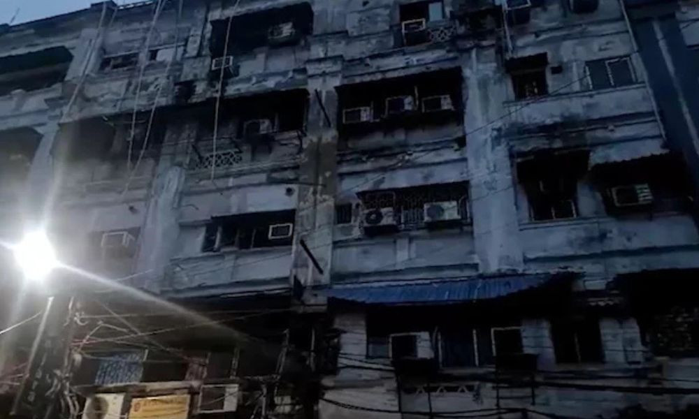 কলকাতায় হোটেলে অগ্নিকাণ্ডে ৯ বাংলাদেশির মৃত্যু, আহত একাধিক
