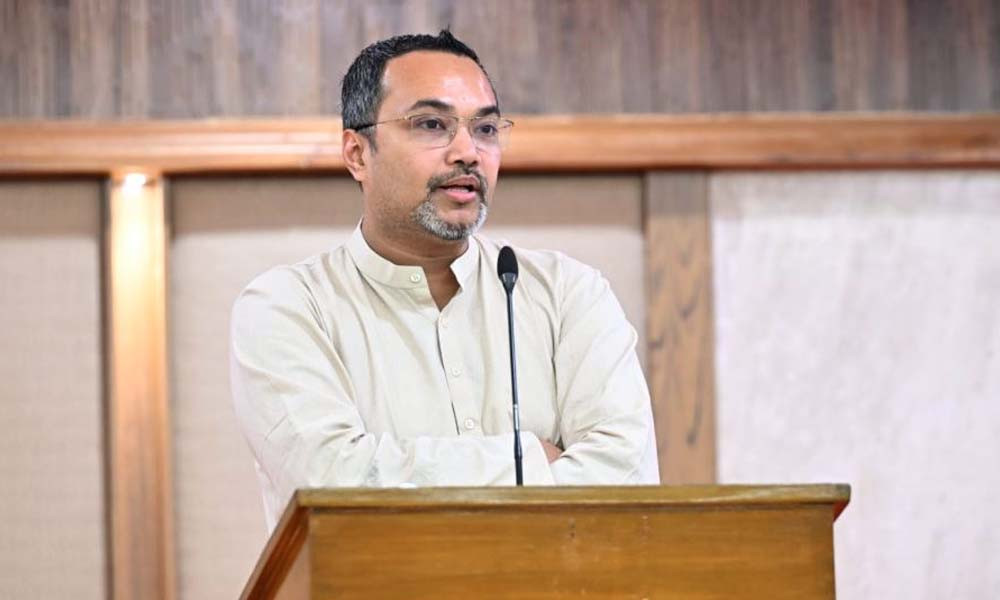 ট্রিলিয়ন ডলারের অর্থনীতি গড়ার লক্ষ্যে কাজ করছে সরকার: মাহদী আমিন