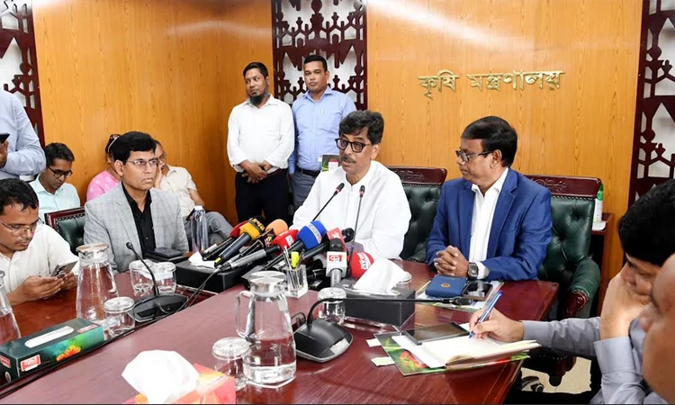 আমদানি নির্ভরতা দূর ও উৎপাদন বৃদ্ধিতে গুরুত্ব দিচ্ছে সরকার: কৃষিমন্ত্রী