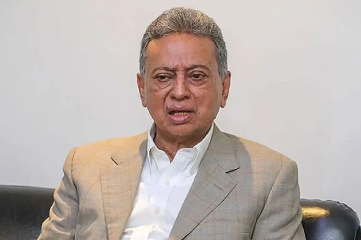 খালেদা জিয়ার আপসহীন নেতৃত্বের কারণেই বাংলাদেশ দাঁড়িয়ে আছে: আমির খসরু মাহমুদ চৌধুরী