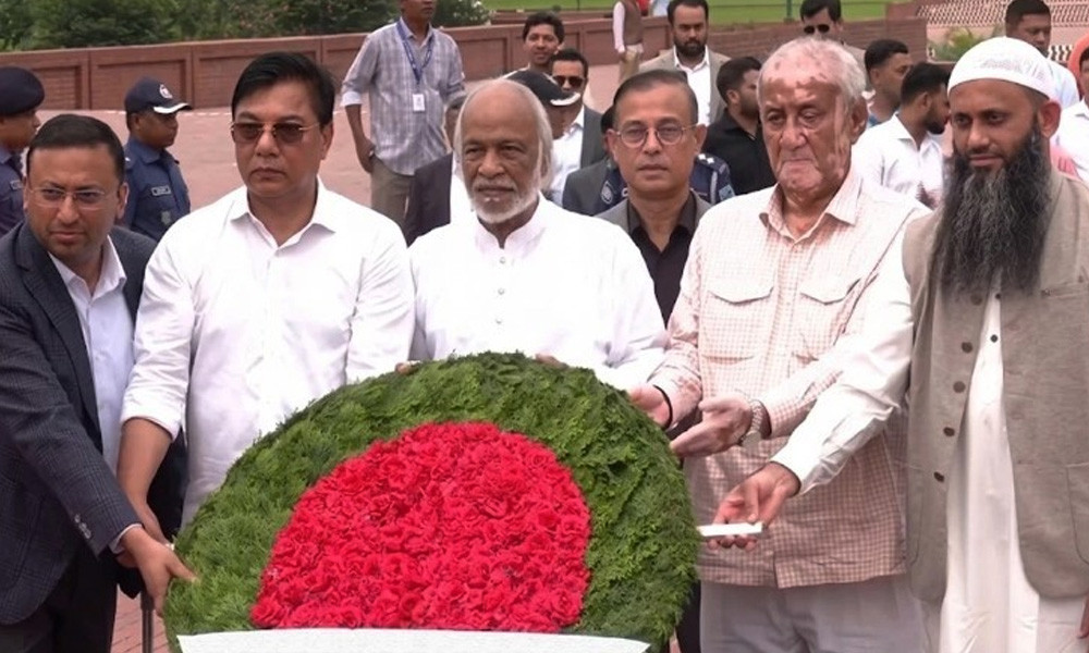 জাতীয় স্মৃতিসৌধে শহীদদের প্রতি নতুন মন্ত্রিপরিষদের শ্রদ্ধা নিবেদন এবং রাষ্ট্র পরিচালনায় নতুন অধ্যায়ের সূচনা