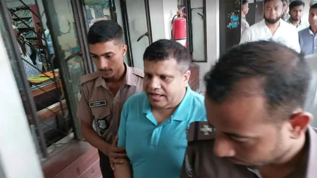 চেক ডিজঅনার মামলায় সাজাপ্রাপ্ত রিজেন্ট সাহেদ গ্রেপ্তার দেখিয়ে কারাগারে