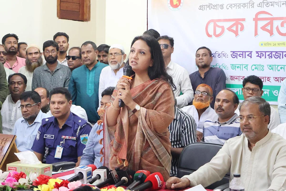 দেশের ১৮ কোটি মানুষের সার্বিক কল্যাণে সরকার কাজ করছে: সমাজকল্যাণ প্রতিমন্ত্রী