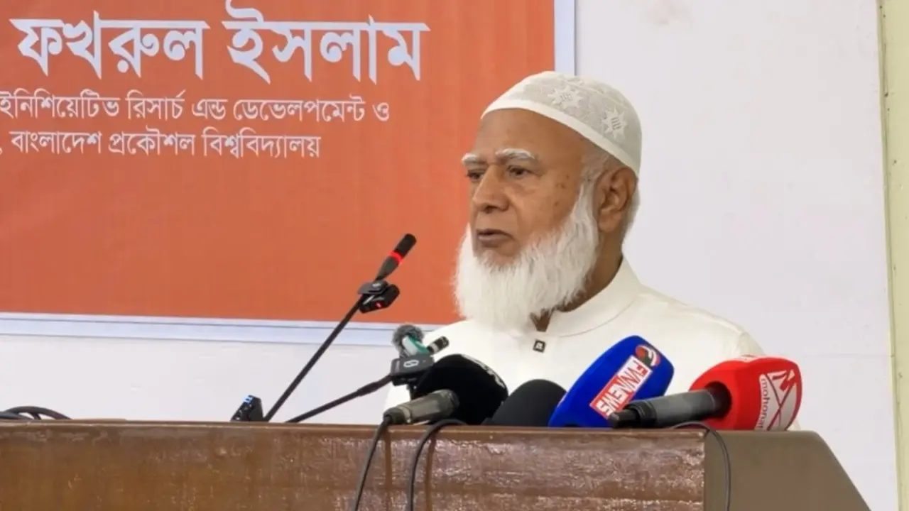 জুলাই যোদ্ধাদের অবদান ভুলে না গিয়ে ইতিহাসের সঠিক মূল্যায়ন নিশ্চিত করার আহ্বান জামায়াত আমিরের