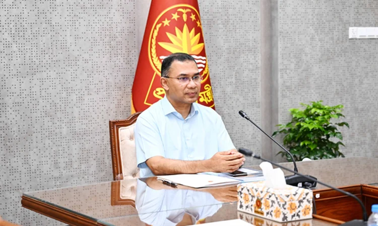 রাজধানীর চারপাশের নদীদূষণ রোধে কঠোর ও সমন্বিত পদক্ষেপ গ্রহণের নির্দেশ দিয়েছেন প্রধানমন্ত্রী তারেক রহমান