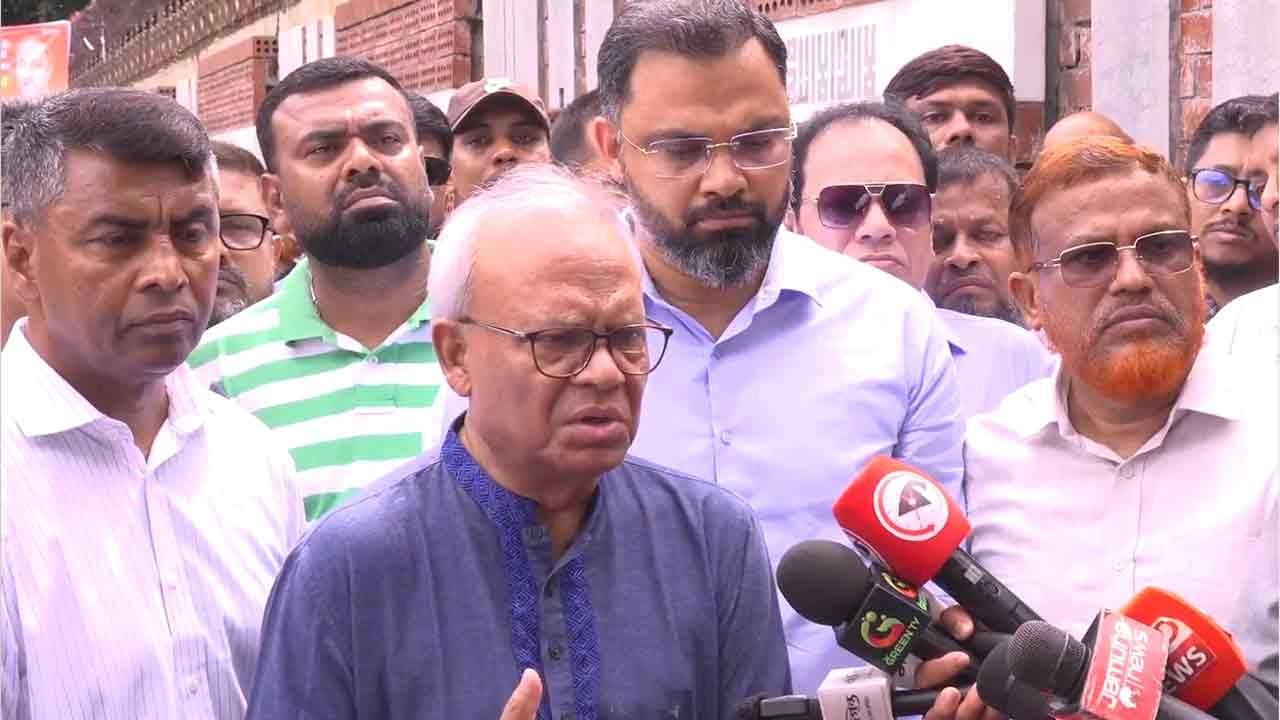রাজধানীর বনানীতে শহীদ রাষ্ট্রপতি জিয়াউর রহমানের কনিষ্ঠপুত্র আরাফাত রহমান কোকোর ৫৭তম জন্মবার্ষিকী পালিত হয়েছে