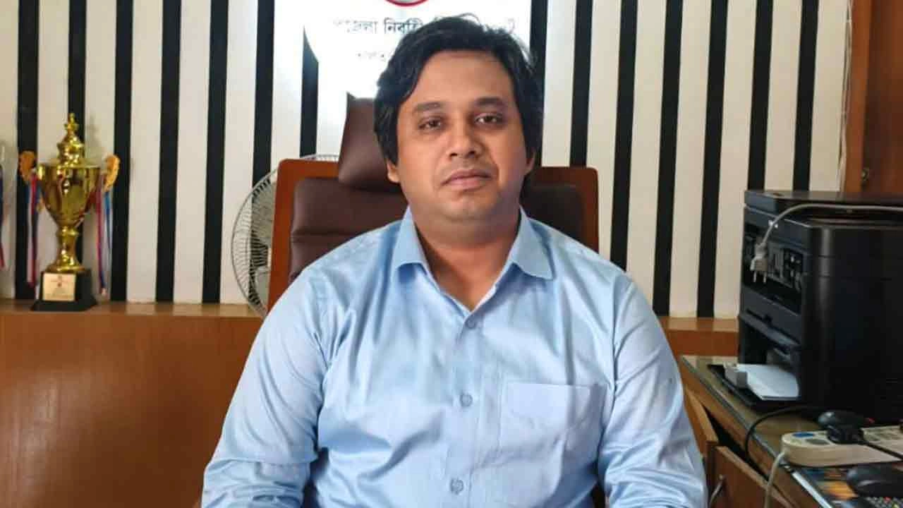 খাল পুনঃখনন প্রকল্পের অব্যবহৃত ২২ লাখ টাকা সরকারি কোষাগারে ফেরত দিলেন বরগুনার তালতলী ইউএনও