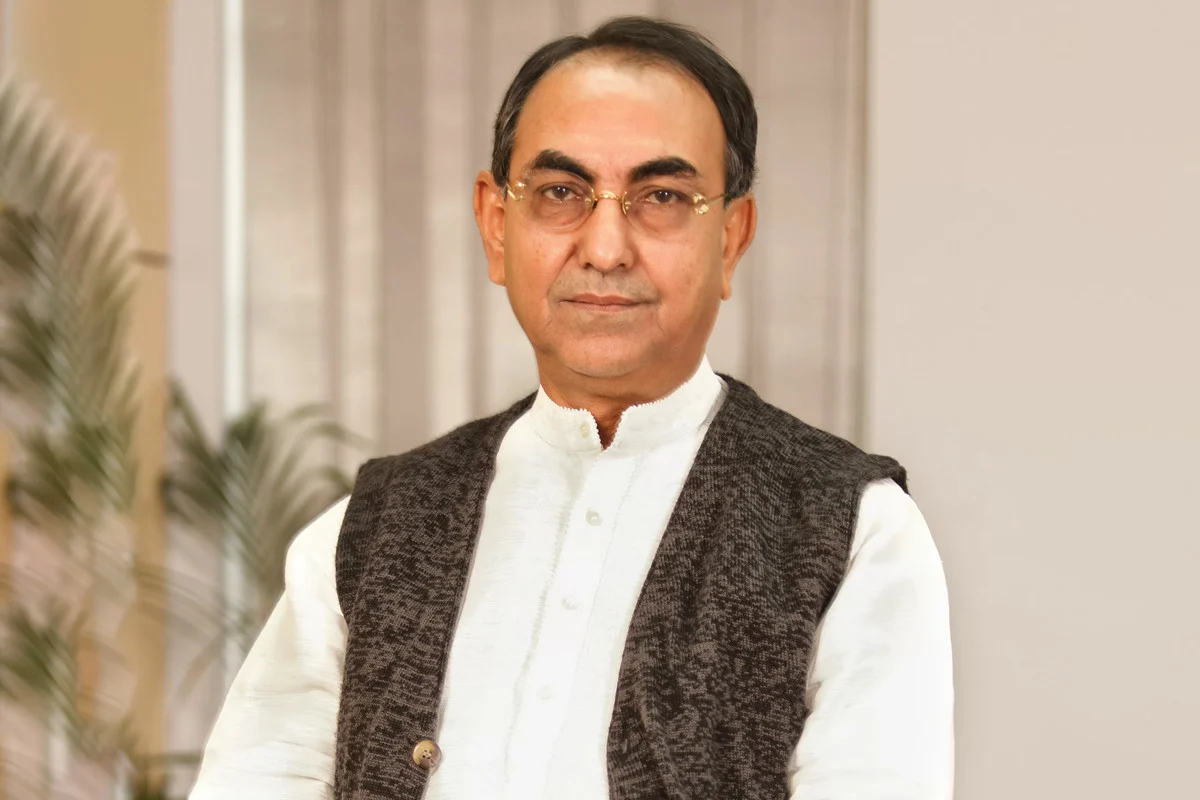 দীর্ঘদিন চিকিৎসাধীন থাকার পর আজ রাতে দেশে ফিরছেন বিএনপির স্থায়ী কমিটির সদস্য মির্জা আব্বাস
