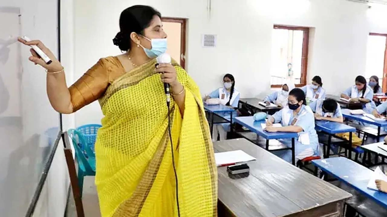 বেসরকারি শিক্ষাপ্রতিষ্ঠানের ১২ হাজার ৫৫৫ শিক্ষক-কর্মচারীর এমপিও ও উচ্চতর গ্রেড অনুমোদন