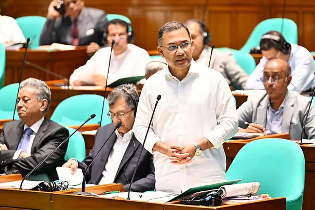 জাতীয় সংসদ ভবনকে সৌরবিদ্যুতের আওতায় আনতে বিশেষ উদ্যোগ, বিদ্যুৎ কিনবে সরকার