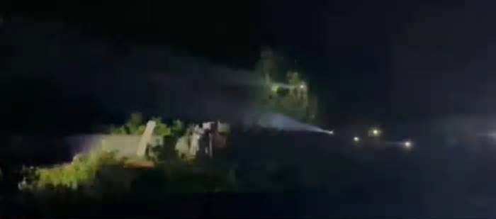 ব্রাহ্মণবাড়িয়ায় বিকেলে তর্ক, রাতে টর্চলাইট জ্বালিয়ে ৫ ঘণ্টা মারামারি