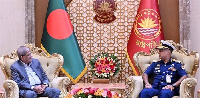 কোস্টগার্ডকে আরও কার্যকর ব্যবস্থা গ্রহণের আহ্বান রাষ্ট্রপতির