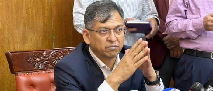 ফ্যাসিস্টদের অপতৎপরতায় সরকার মোটেই শঙ্কিত নয়: স্বরাষ্ট্রমন্ত্রী