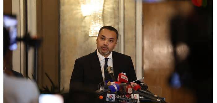 গুণী শিক্ষক সম্মাননা ১০০ জনে উন্নীত করা হচ্ছে: মাহ্দী আমিন