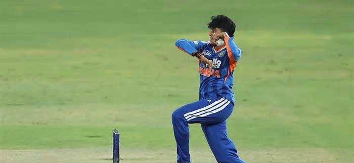 ভারতীয় স্পিনারের বিশ্বরেকর্ড